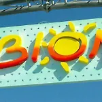 Sunny Right By The Daire Bibione