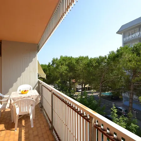 Sunny Right By The Apartament Bibione