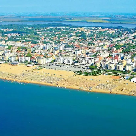 Apartment Sunny Right By The *